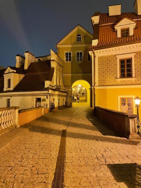 Apartament Z Widokiem Na Zamek - Apartment With A View Of The Castle Lublin Kültér fotó