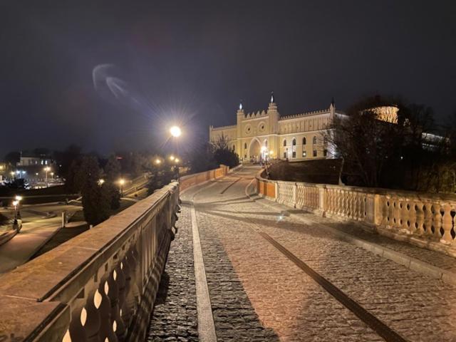 Apartament Z Widokiem Na Zamek - Apartment With A View Of The Castle Lublin Kültér fotó